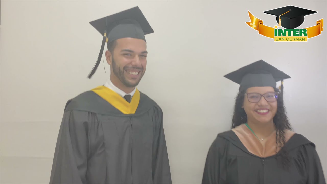 El Traje de Graduación: Significado y Nombre