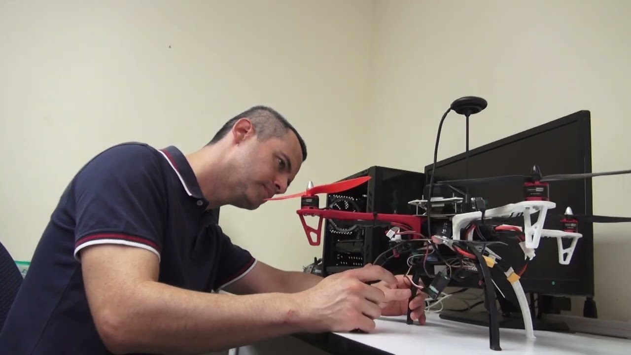 Instituto de Ingeniería Eléctrica y Electrónica