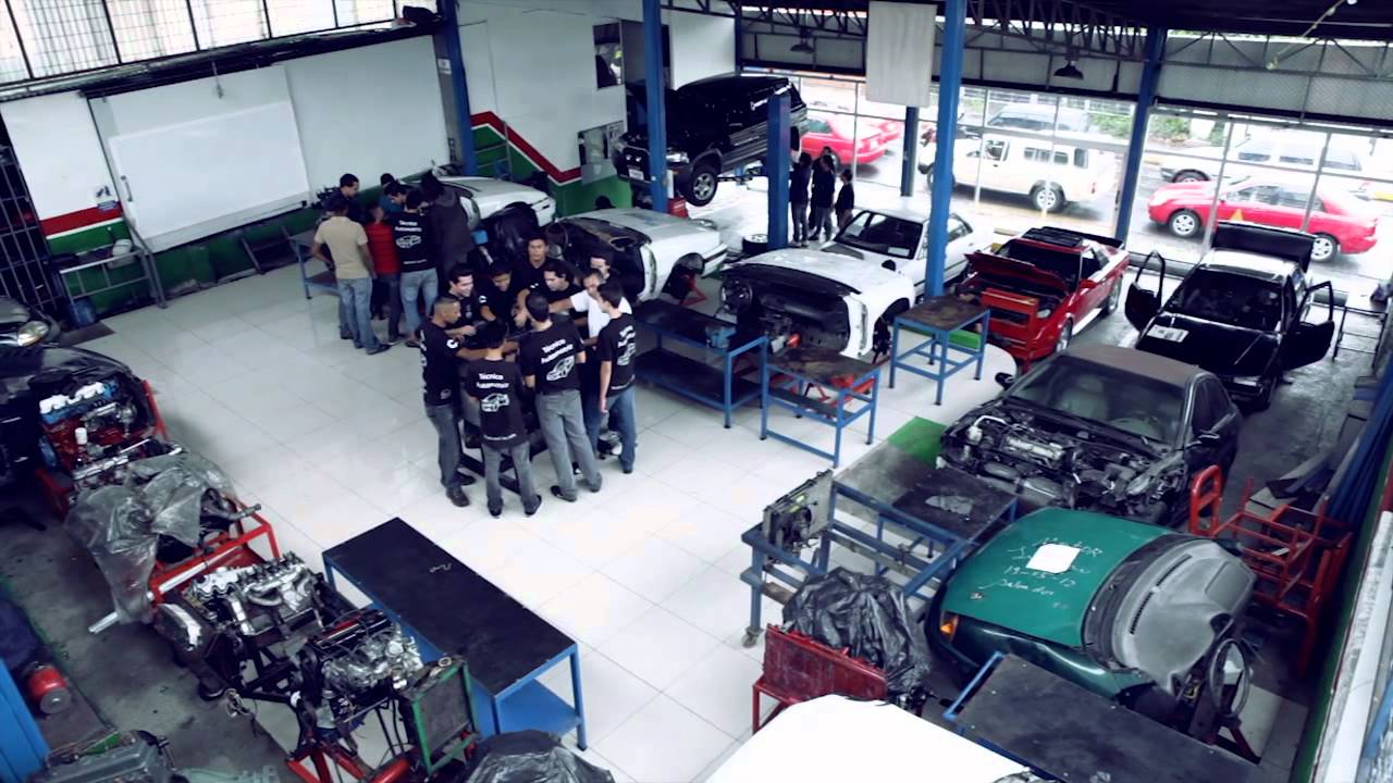 Escuelas de mecánica automotriz en Monterrey